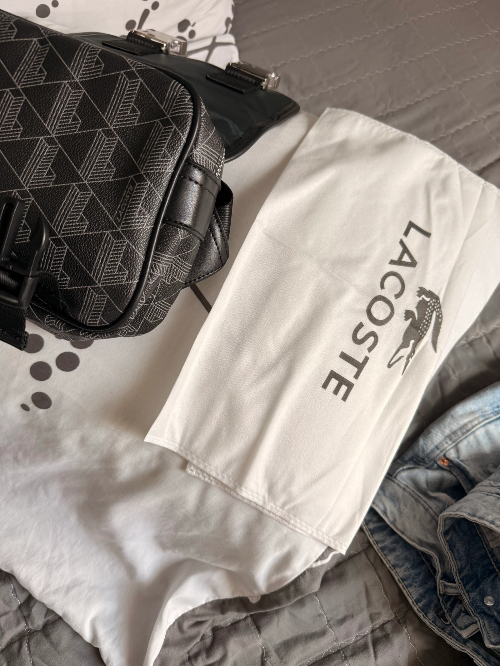 Sac bandoulière Lacoste Monogram preto – Novo com estojo – photo 3